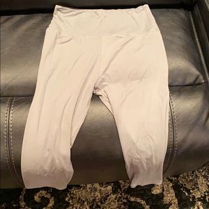 Like grey/blue athletic crop leggings